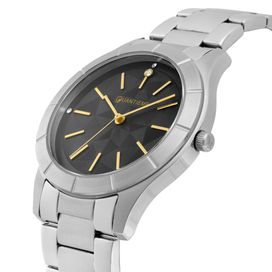 Montre homme, boite en acier, bracelet en acier et verre minéral