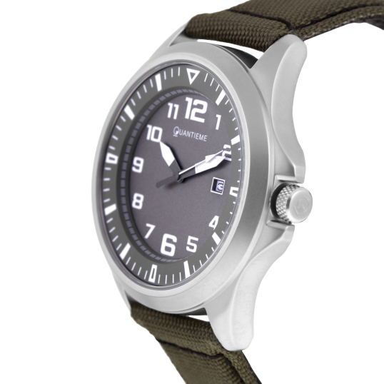 Montre homme, boîte acier, bracelet nylon et cuir, verre minéral Montre homme, boîte acier, bracelet nylon et cuir, verre minéral