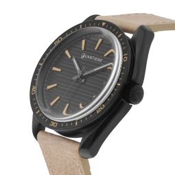 Montre homme, boitier en acier noir, bracelet en cuir beige et verre minéral
