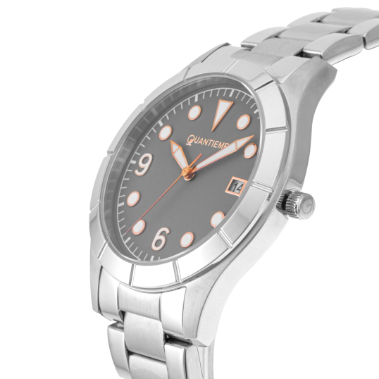 Montre homme, boîte et bracelet en acier, verre minéral Montre homme, boîte et bracelet en acier, verre minéral