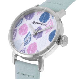 Montre femme, boîte acier, bracelet cuir et verre minéral