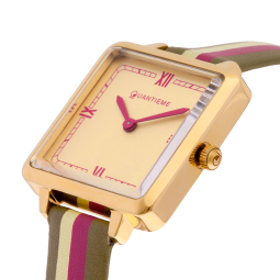 Montre femme, boîte en acier doré, bracelet en cuir et verre minéral