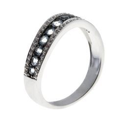 Bague en or gris et rhodié, aigues marines et diamants