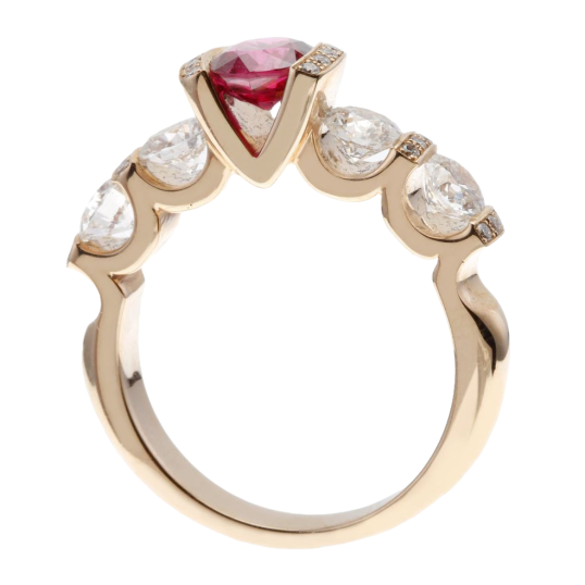 Bague en or rose, rubis et diamants