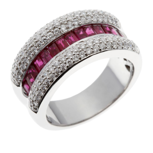 Bague en or gris, rubis baguettes et diamants