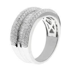 Bague en or gris, diamants baguettes et ronds