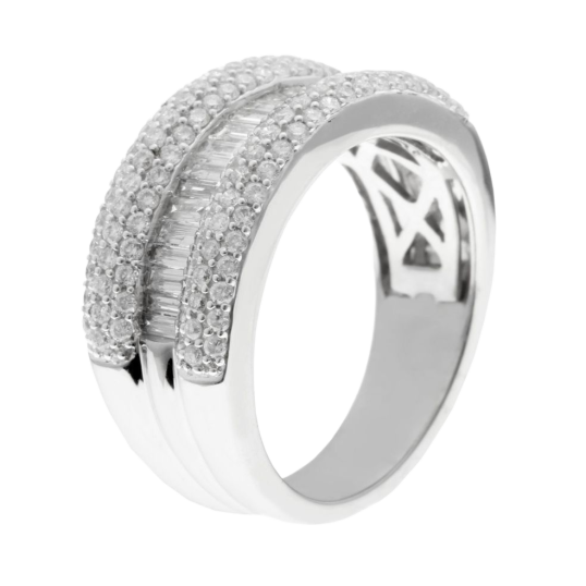 Bague en or gris, diamants baguettes et ronds