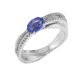 Bague en or gris, saphir ovale et diamants