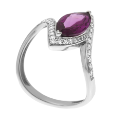 Bague en or gris, rhodolite et diamants, marquise