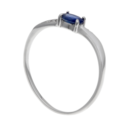 Bague en or gris saphir et diamants