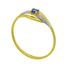 Bague en or jaune rhodié et saphir