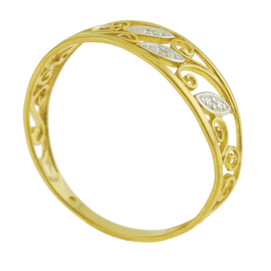 Bague en or jaune rhodié, ajourée 