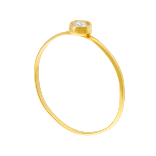 Bague en or jaune et oxyde de zirconium