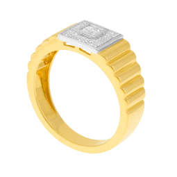 Bague en or jaune et rhodié, diamants