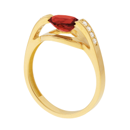 Bague en or jaune, grenat et diamants