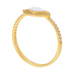 Bague en or jaune, agate blanche et oxydes de zirconium