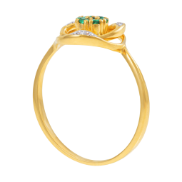 Bague en or jaune et rhodié, émeraudes et diamants