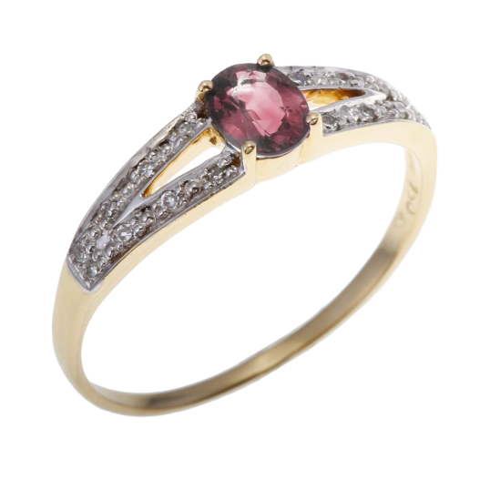 Bague en or jaune rhodié, rubis et diamants