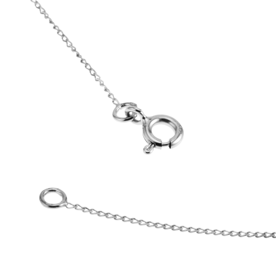 Chaîne en or gris, maille gourmette