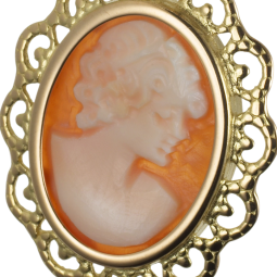 Pendentif en or jaune et camée
