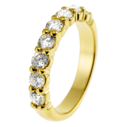 Demi alliance en or jaune, diamants, serti griffes
