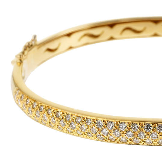 Bracelet jonc en or jaune, diamants