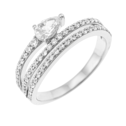Bague en argent rhodié et oxydes de zirconium