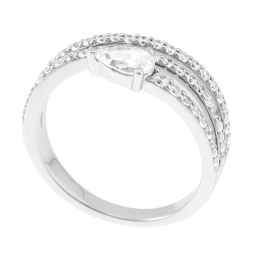 Bague en argent rhodié et oxydes de zirconium