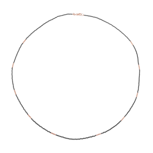 Collier en bronze et acier, spinelles