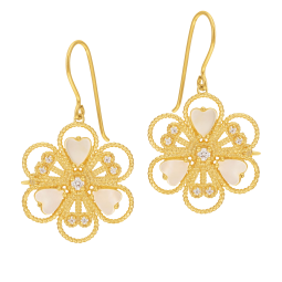 Boucles d'oreilles en plaqué or, oxydes de zirconium et nacre blanche