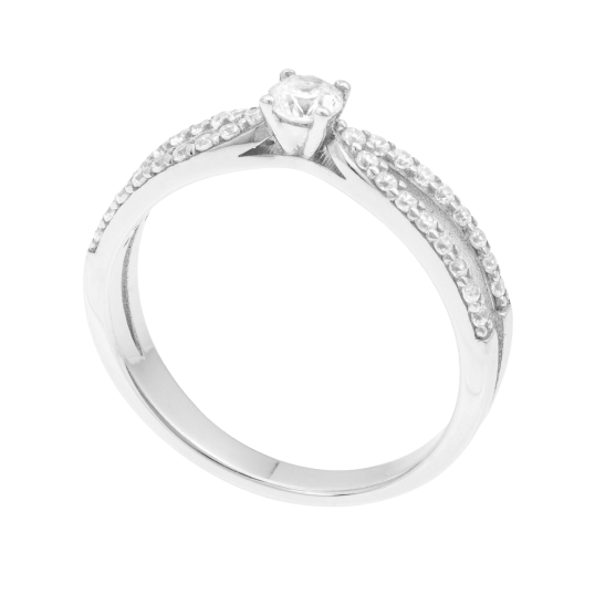 Bague en argent rhodié et oxydes de zirconium