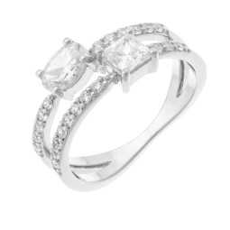 Bague en argent rhodié et oxydes de zirconium