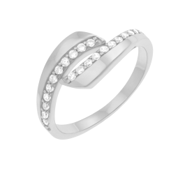 Bague en argent rhodié et oxydes de zirconium