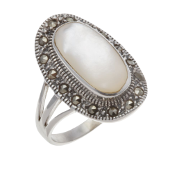 Bague en argent vieilli, nacre et marcassites