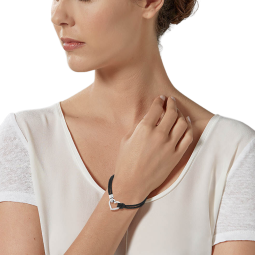 Bracelet en acier, cordon polyester noir et oxyde de zirconium, coeur ouvrant