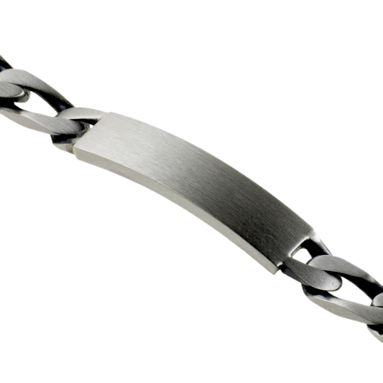 Identité en argent vieilli, plaque rectangle 9 mm et maille cheval resserrée Identité en argent vieilli, plaque rectangle 9 mm et maille cheval resserrée