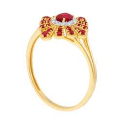 Bague en or jaune et rhodié, rubis et diamants, losange