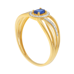 Bague en or jaune et rhodié, saphir ovale