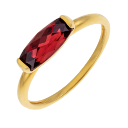 Bague en or jaune et grenat briolette