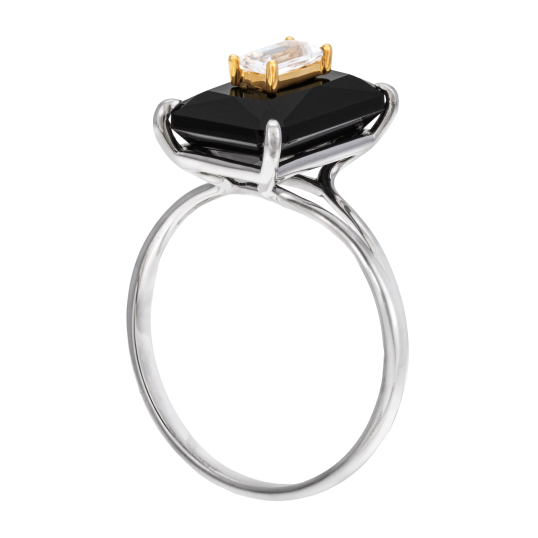 Bague en or jaune et argent rhodié, onyx et oxydes de zirconium