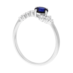 Bague en platine et oxydes de zirconium