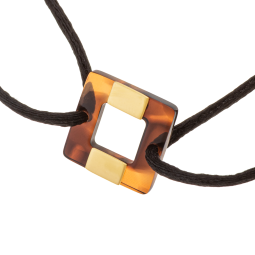 Bracelet cordon en or jaune et acétate, carré